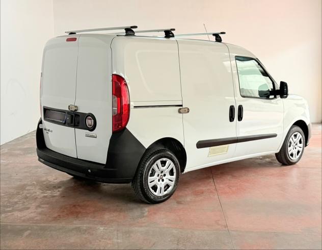 Fiat Doblo Dobl1.3 MJT PC-TN Cargo Lamierato SX - Foto 2