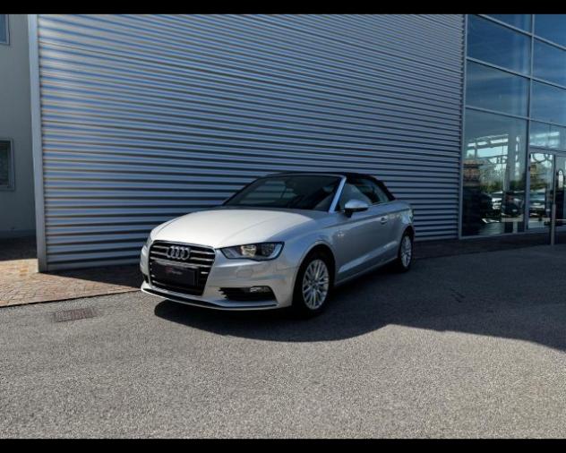 AUDI A3 CABRIO 1.4 TFSI AMBIENTE 140CV rif. 24058221 - Foto 2