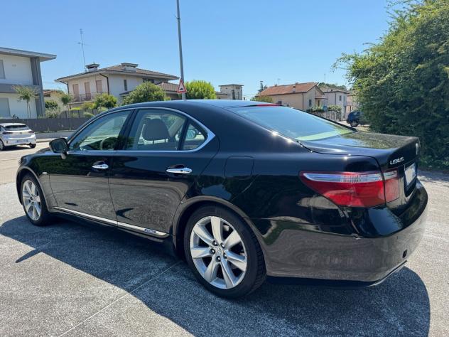 Lexus LS 600 600h - Foto 6