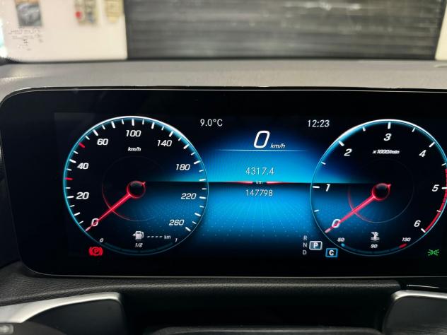 Mercedes GLB 200 d Automatic Executive - Foto 10