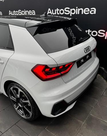 Audi A1 Sportback 30 TFSI S tronic Identity Black - Foto 4