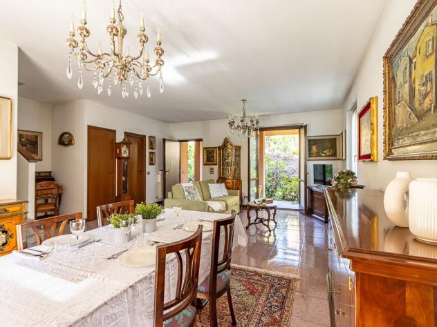 Porzione di bifamigliare con giardino a Casatenovo - Foto 3