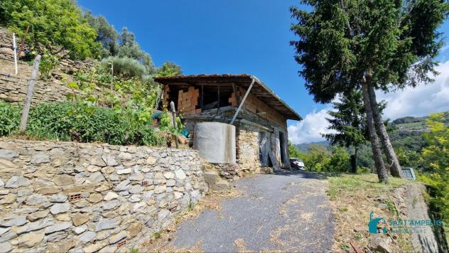 Soldano - ZONA COLLINARE VENDESI RUSTICO CON GIARDINO CONDOMINIALE - Foto 4