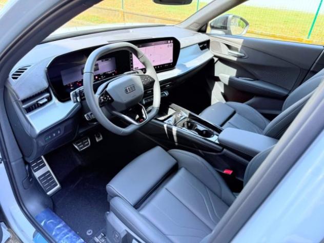 AUDI Q3 TDI S tronic S Line edition KM0 - NAVI - TECH PLUS rif. 24056049 - Foto 10