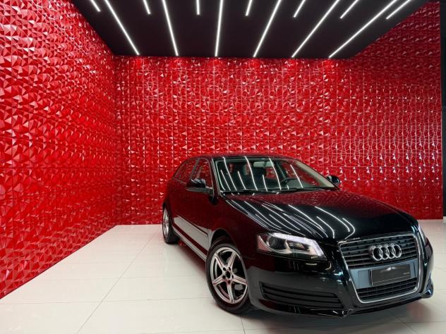 Audi A3 SPB 1.6 TDI 105 CV CR Attraction OK NEOPATENTATI - Foto 2