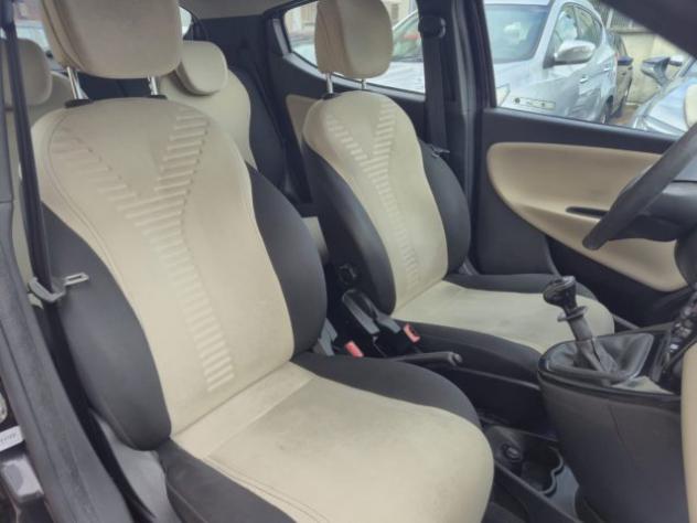 LANCIA Ypsilon 0.9 TwinAir 85 CV 5 porte Metano Ecochic Gold rif. 24066329 - Foto 10