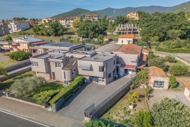 Capannone artigianale in vendita a Cascine - Buti 307 mq Rif: 1444342