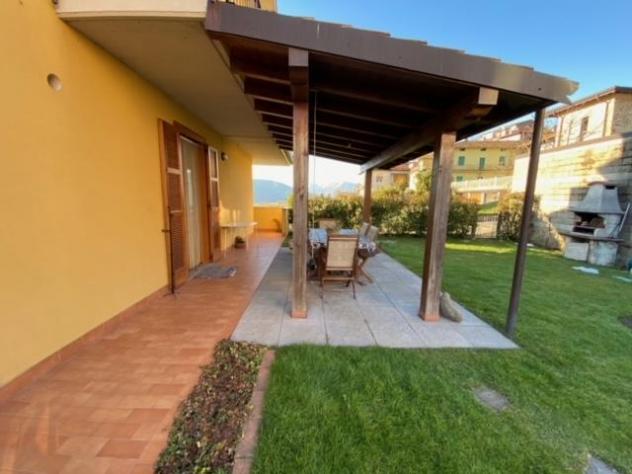 PORZIONE DI BIFAMILIARE CON GIARDINO A CALOLZIO Lorentino - Foto 8