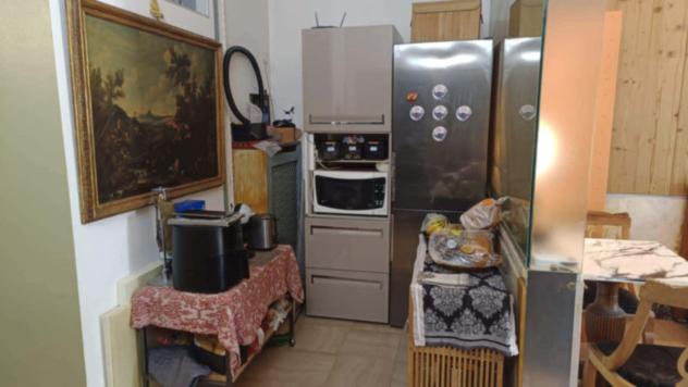 Room in Via Giuseppe Mezzofanti, Bologna for 105 m² with 4 bedrooms - Foto 10