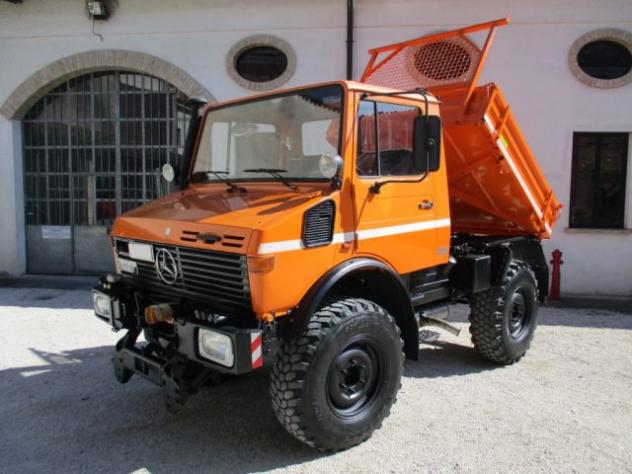 MERCEDES-BENZ Unimog U-1200 ribaltabile 4x4 rif. 23503784