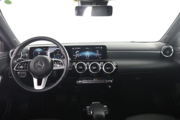 MERCEDES-BENZ A 180 A 180 d Automatic Sport rif. 23988600 - Foto 4