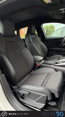 AUDI A3 30 g-tron S tronic S line Edition Matrix ACC rif. 24051968 - Foto 5