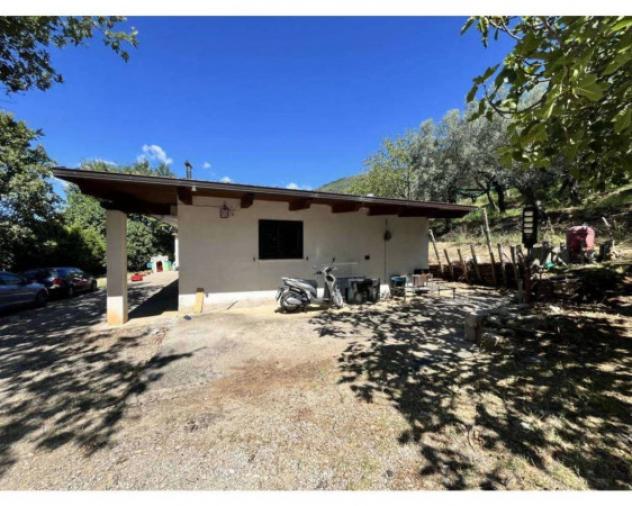 Immobile in asta di 263 m² con più di 5 locali in vendita a Giffoni Valle Piana - Foto 2