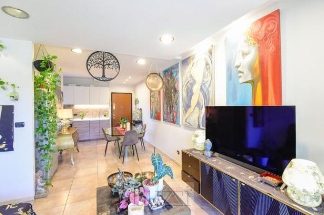 Appartamento di 100 m² con 3 locali e box auto in vendita a Seregno - Foto 8