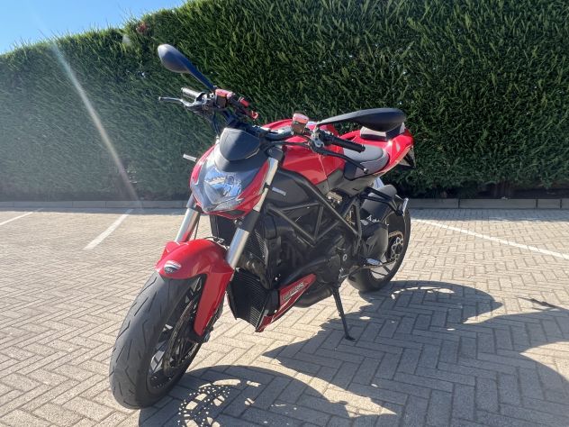 Ducati Streetfighter 1098 - Foto 5