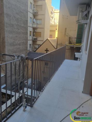 Via Lo Iacono affittasi bivani ristrutturato e totalmente arredato - Foto 8