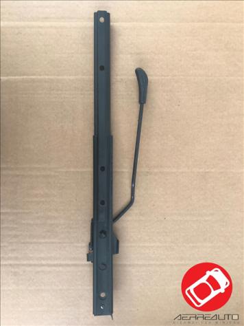 7K121D GUIDA DX BASE SEDILE REGOLABILE AIXAM 300 400 500 A.721 741 751 CROSSLINE