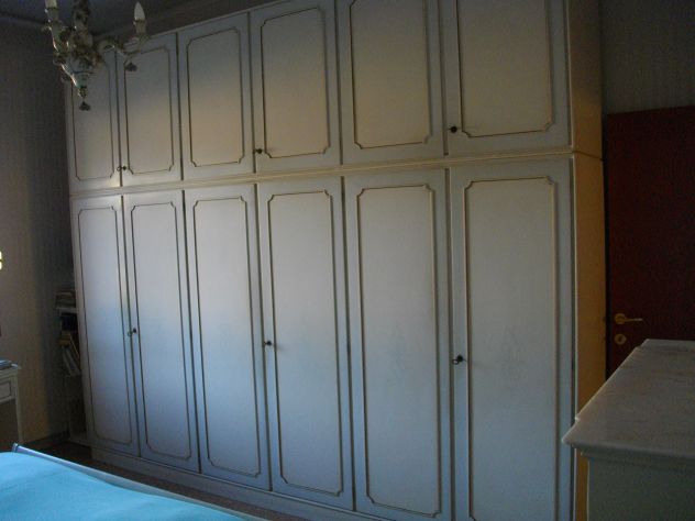 Armadio-cassettiera-testata letto e reti - Foto 4