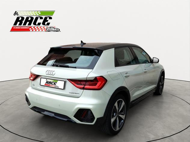 Audi A1 30 1.0 tfsi Identity Contrast 110cv s tronic - Foto 6