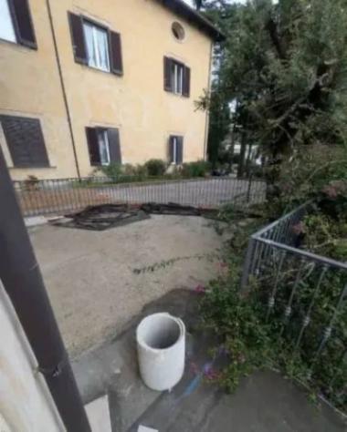 Immobile in asta di 143 m², box auto in vendita a Cava de' Tirreni - Foto 2