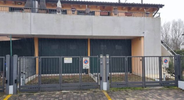 ASTA: A TREVISO, VIA A. DA SANGALLO APPARTAMENTO CON GARAGE E AREA ESTERNA - Foto 4
