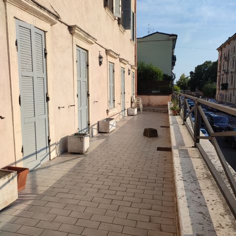 AFFITTASI POSTO LETTO IN CAMERA SINGOLA