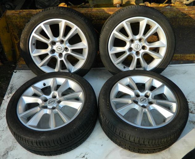 4 Cerchi in lega originali Opel 17”