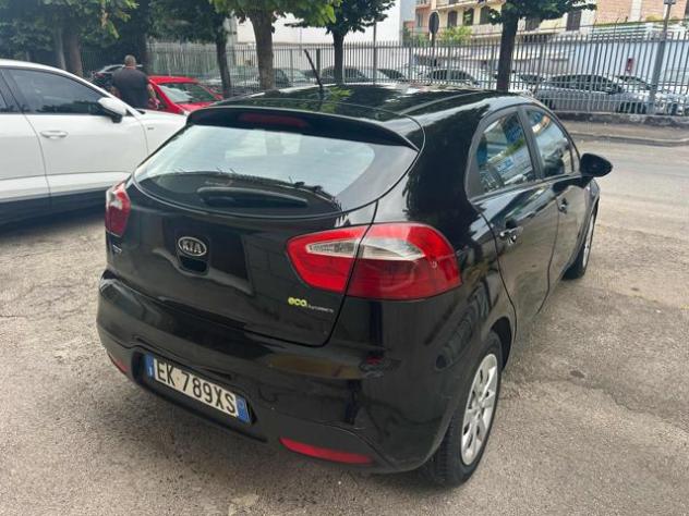 KIA Rio 1.1 CRDi 5p. Cool rif. 23833123 - Foto 4