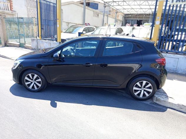 RENAULT Clio TCe 90 CV Equilibre - 2023 - Foto 4