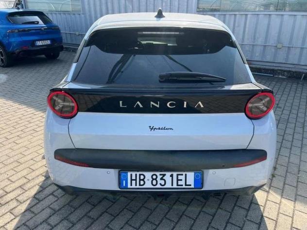 Lancia Ypsilon HF Ibrido 110cv HF Line e-DCT - Foto 6