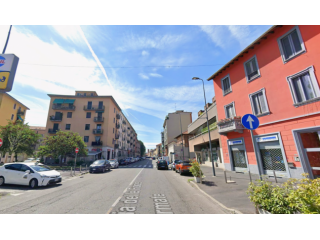 Bilocale a Baggio con balcone, giardino e cantina