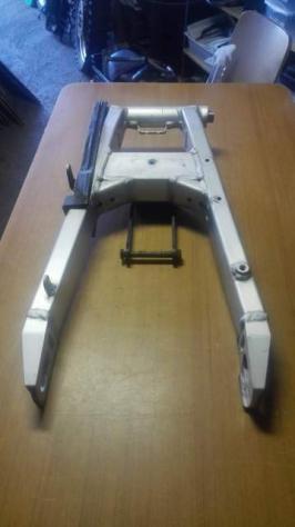 Forcellone alluminio Posteriore YAMAHA TDM 900 iniezione - Foto 5