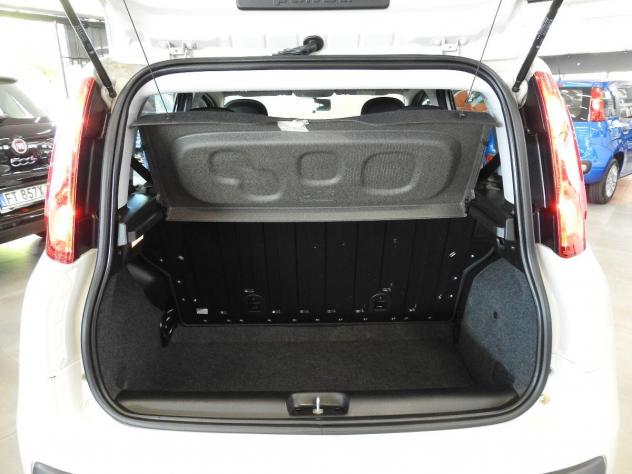 FIAT - Panda - 1.2 Lounge KM 52000 Climat-esp-Pdc Post. - Foto 10