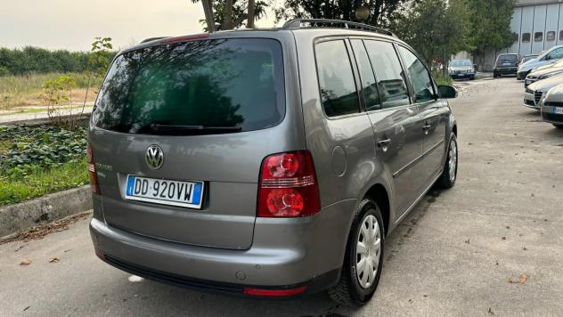 Volkswagen Touran posti 5 GPL dalla cassa gancio di traino regolare - Foto 2