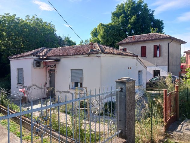 Casette singole con terreno e garage (cod. V-CS.89)
