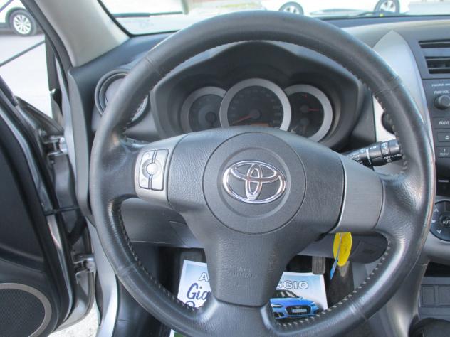 Toyota RAV 4 2.2 D-4D 136 CV MOLTO BELLA 2008 - Foto 8