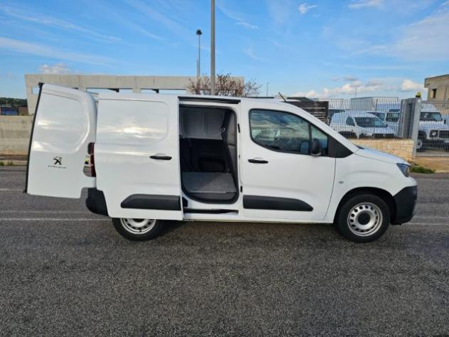 PEUGEOT Partner BlueHDi 100 S&S PC Premium rif. 24059706 - Foto 4