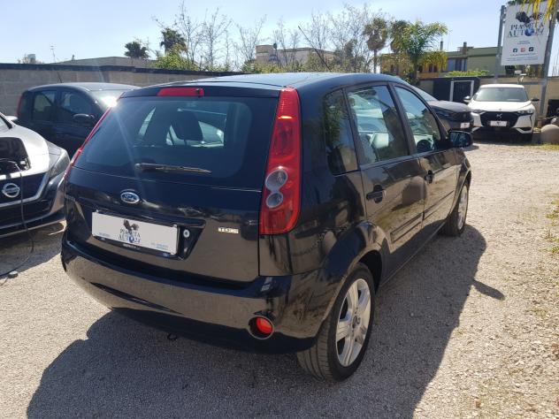 Ford Fiesta 1.4 Tdci 70cv Clima Cerchi 5p. - Foto 4