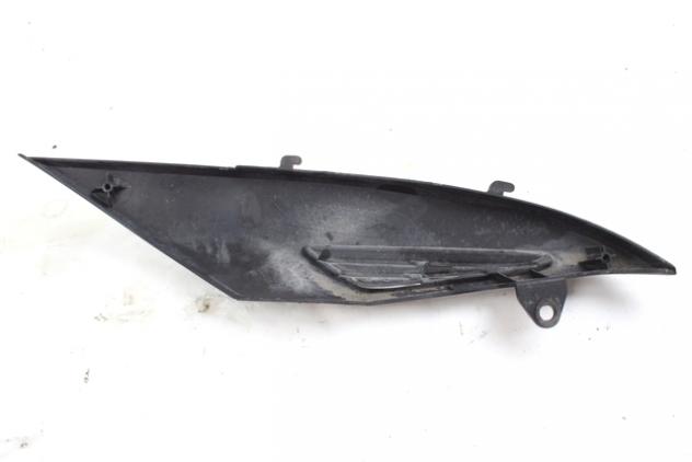SUZUKI BURGMAN AN 400 4818214F30 COVER INFERIORE SINISTRA 99 - 00 LEFT LOWER COVER CON GRAFFIO - Foto 2