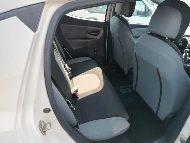 Lancia Ypsilon 1.2 69 CV 5 porte Gold - Foto 7
