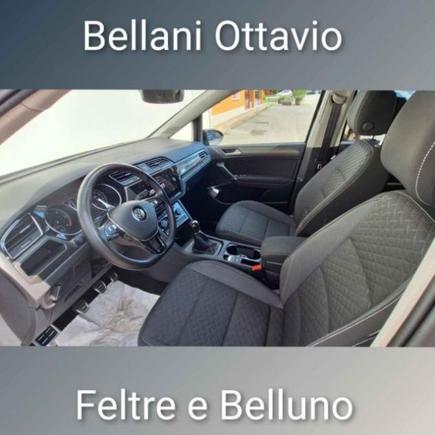 VOLKSWAGEN Touran 1.6 TDI 115 CV SCR Trendline BlueMotion Technology rif. 23892272 - Foto 8