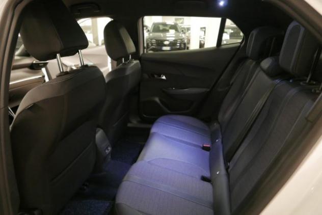 PEUGEOT 2008 130 cv S&S EAT8 (autom) Allure Pack PREZZO VERO rif. 23898064 - Foto 9
