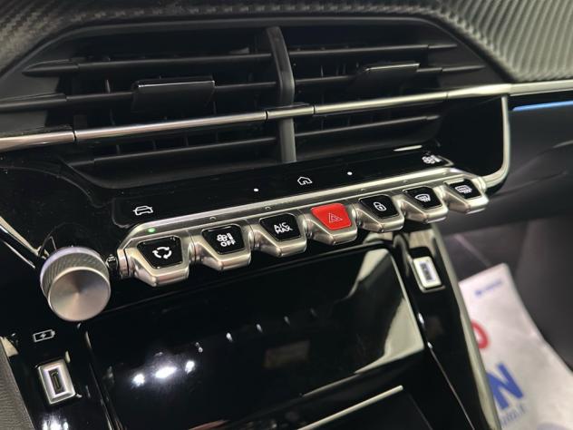 Peugeot 208 GT Hybrid 145 e-DCS6 auto - Foto 10