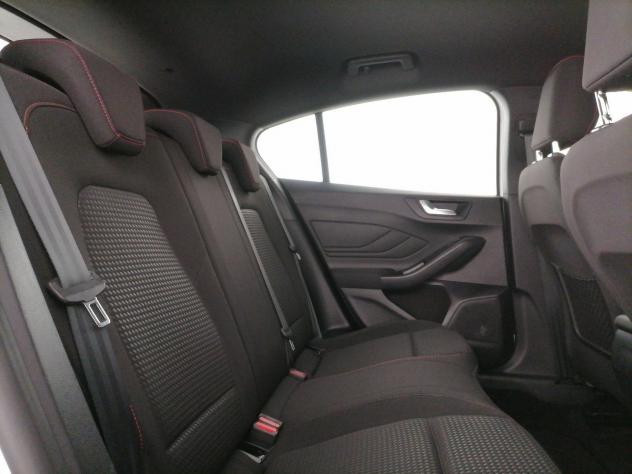 Ford Focus 1.0 ecoboost h ST-Line 125cv powershift - Foto 8