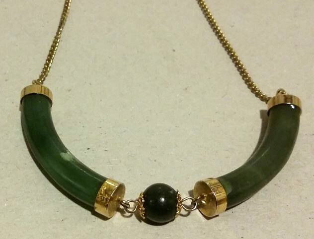 Collana girocollo con centrale in giada verde e catenina dorata - Foto 2