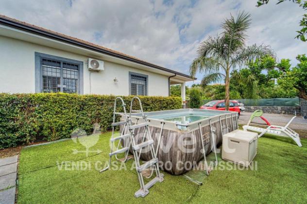 Villa di 160 m² con 5 locali e posto auto in vendita a Mascalucia - Foto 8