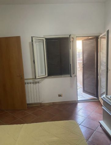 COLLE PRENESTINO GRAZIOSO BILOCALE ARREDATO CON TERRAZZO - Foto 4
