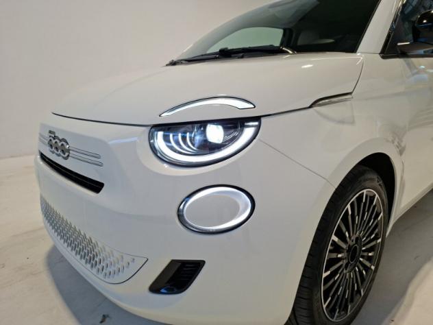 FIAT 500 (2020--) 500 Berlina Hybrid Icon - Foto 9
