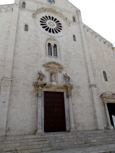 VISITA GUIDATA della città di BARI con GUIDA TURISTICA abilitata - Foto 4