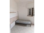monovano con cucinotto e bagno.